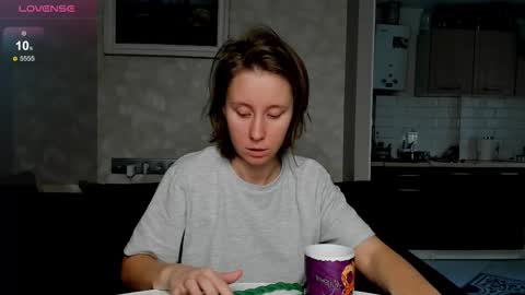 LusyaGreenberg online show from 24, 11, 2025