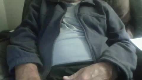 Snapshot of luv269er chatting on 16, 3, 2026 luv269er online show from 16, 3, 2026