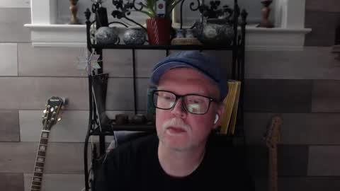 luvbunde online show from 13, 10, 2025