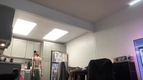 Snapshot of luvkoko chatting on 7, 4, 2026 luvkoko online show from 7, 4, 2026