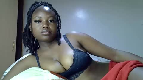 Snapshot of luvly_ebonny chatting on 21, 9, 2025 Tracy online show from 21, 9, 2025