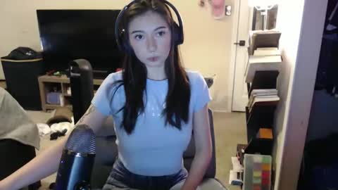 luvrxstarx online show from 17, 1, 2026