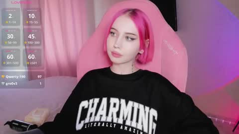 luvsoak online show from 19, 9, 2025