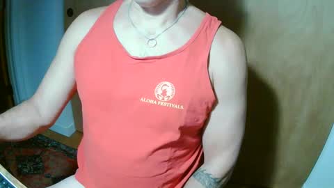 Snapshot of luvzjerkingoff chatting on 6, 12, 2024 luvzjerkingoff online show from 6, 12, 2024