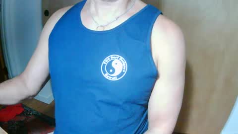 Snapshot of luvzjerkingoff chatting on 17, 12, 2024 luvzjerkingoff online show from 17, 12, 2024