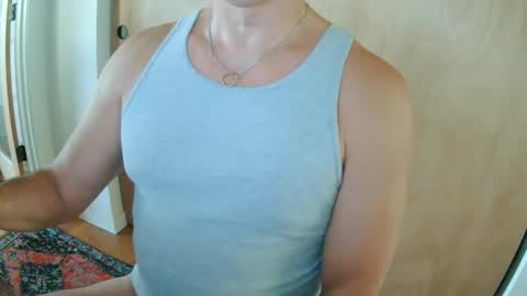 Snapshot of luvzjerkingoff chatting on 18, 12, 2024 luvzjerkingoff online show from 18, 12, 2024