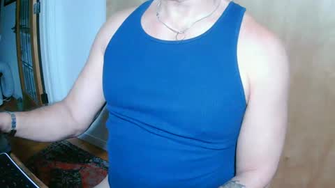 Snapshot of luvzjerkingoff chatting on 19, 2, 2025 luvzjerkingoff online show from 19, 2, 2025