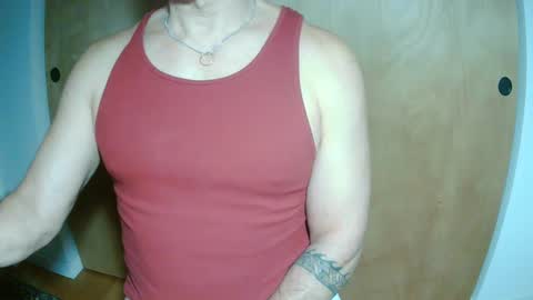 Snapshot of luvzjerkingoff chatting on 10, 3, 2025 luvzjerkingoff online show from 10, 3, 2025