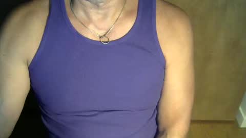 Snapshot of luvzjerkingoff chatting on 17, 9, 2025 luvzjerkingoff online show from 17, 9, 2025