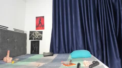 luxedollxoxoo online show from 10, 2, 2026