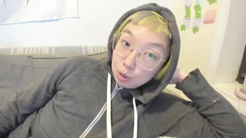 Snapshot of luxgray chatting on 23, 3, 2026 LuxGray online show from 23, 3, 2026