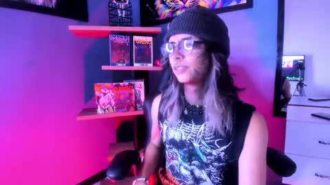 Luxiel 3 online show from 4, 12, 2025