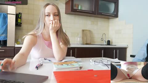 Snapshot of luxmur chatting on 9, 12, 2024 Becky and Andy online show from 9, 12, 2024