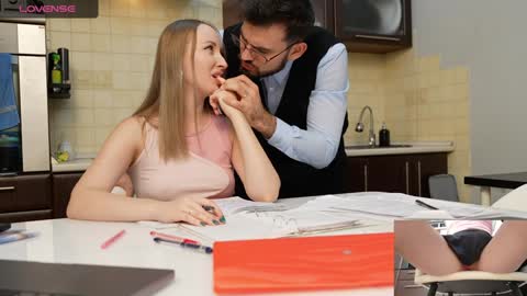 Snapshot of luxmur chatting on 9, 12, 2024 Becky and Andy online show from 9, 12, 2024