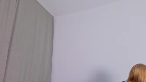 Olivia online show from 14, 11, 2025