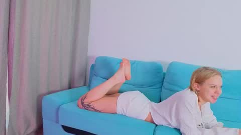 Olivia online show from 21, 11, 2025