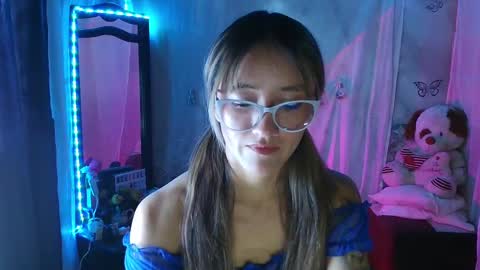 Call me Lia  online show from 6, 10, 2025