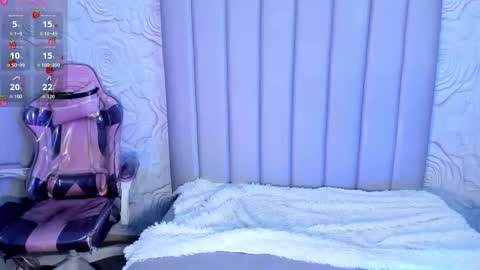 Snapshot of lya_dubois_ chatting on 28, 2, 2026 LYA DUBOIS online show from 28, 2, 2026