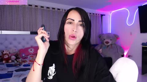 Snapshot of lyann_ chatting on 5, 10, 2025 Lyann  online show from 5, 10, 2025