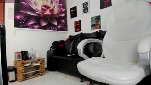  Lycoris  online show from 21, 10, 2025