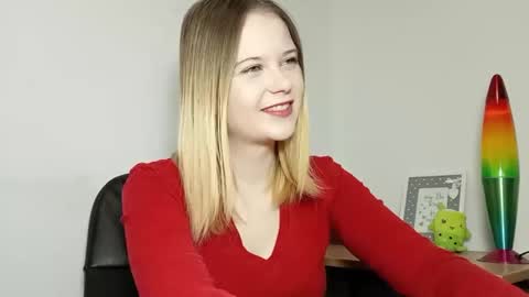 Snapshot of lydiasunny chatting on 10, 10, 2025 Lydia online show from 10, 10, 2025
