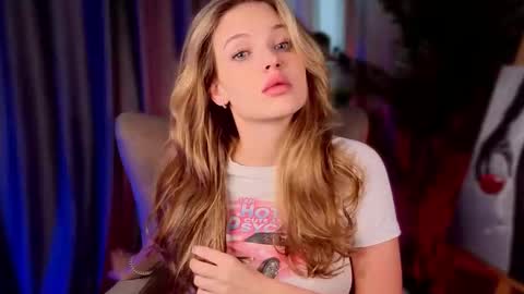 Snapshot of lykava chatting on 26, 9, 2025 simply Eliza online show from 26, 9, 2025