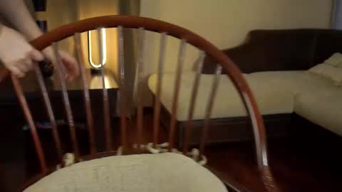 Snapshot of lyle_art chatting on 5, 3, 2025 hi im Lyle online show from 5, 3, 2025