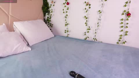 Lyly   online show from 18, 12, 2025