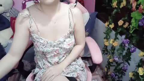 lyly_sweet97 online show from 14, 1, 2025