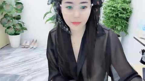 lyly_sweet97 online show from 17, 10, 2025