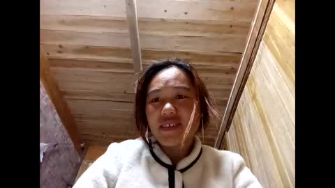 Snapshot of lyn_eva chatting on 8, 3, 2026 lyn_eva online show from 8, 3, 2026