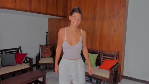 Snapshot of lynn_jackson chatting on 18, 11, 2025 LYNN online show from 18, 11, 2025