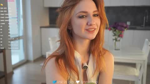 Snapshot of lynnalltop chatting on 16, 10, 2025 Natasha online show from 16, 10, 2025