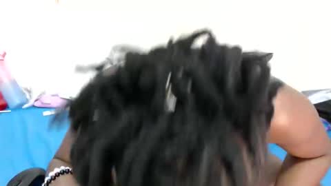 lyenne online show from 17, 10, 2025