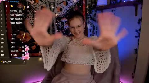 Snapshot of lyra_thenymph chatting on 21, 10, 2025 Lyra online show from 21, 10, 2025