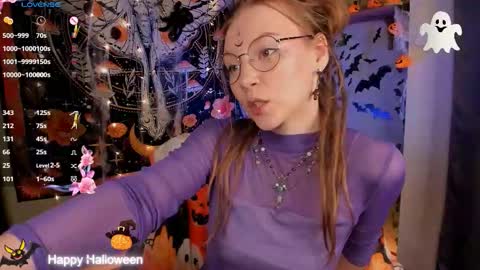 Snapshot of lyra_thenymph chatting on 31, 10, 2025 Lyra online show from 31, 10, 2025