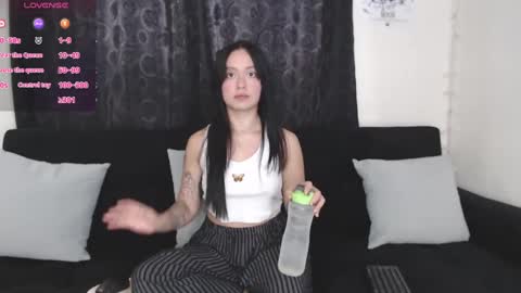 Snapshot of lyshana chatting on 7, 3, 2025 lyshana online show from 7, 3, 2025