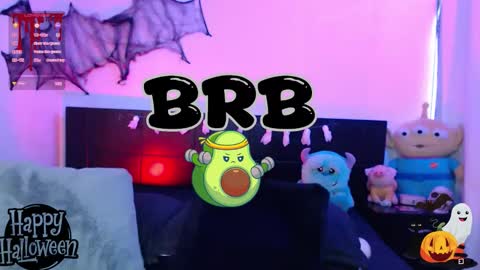 Snapshot of lyshana chatting on 21, 10, 2025 lyshana online show from 21, 10, 2025