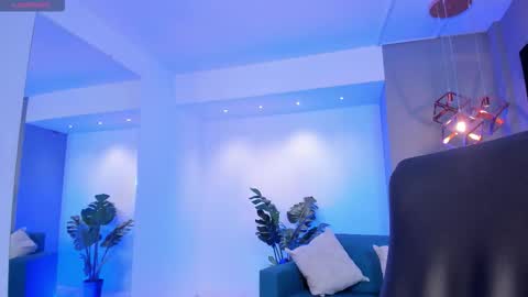 Snapshot of lyssa_muller chatting on 30, 10, 2025 Lyssa Everyday From 0700 to 1630 Col Time online show from 30, 10, 2025