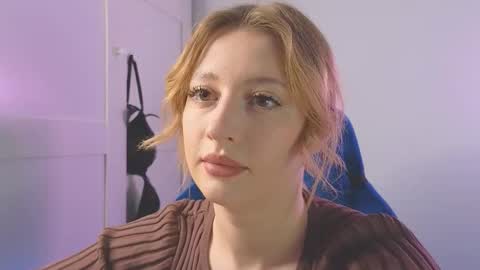 Mila online show from 4, 2, 2026