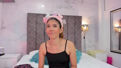 Lyxi online show from 30, 1, 2025