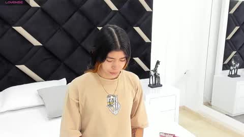 Lyxi online show from 27, 9, 2025
