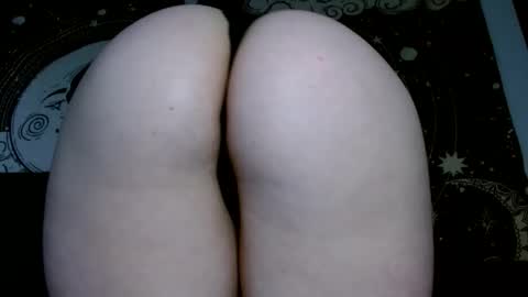 Snapshot of m0llyp0ppins chatting on 18, 3, 2026 M0lly online show from 18, 3, 2026