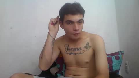 Snapshot of m0ntana777 chatting on 20, 10, 2025 m0ntana777 online show from 20, 10, 2025