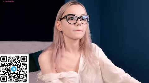 Snapshot of m1m1_angels chatting on 9, 3, 2026 Mimi GTM1 0200am-0945am Mon Tue Wed Thu Fri online show from 9, 3, 2026