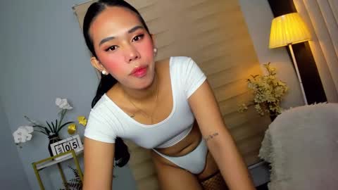 Janelovesu online show from 5, 3, 2025