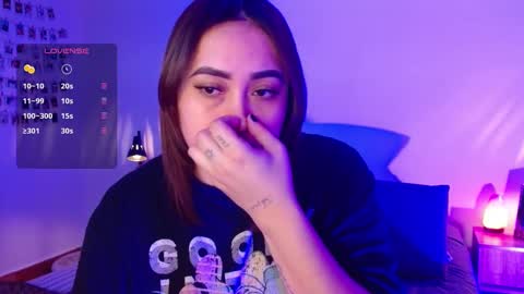 Snapshot of m33li chatting on 26, 10, 2025 Meli online show from 26, 10, 2025