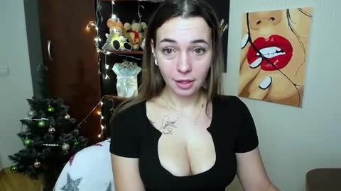 Snapshot of m_vikki chatting on 10, 1, 2025 Vikki online show from 10, 1, 2025