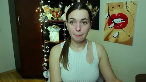 Snapshot of m_vikki chatting on 31, 1, 2025 Vikki online show from 31, 1, 2025