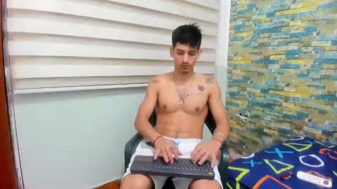 itgram pezlo josue online show from 10, 2, 2025